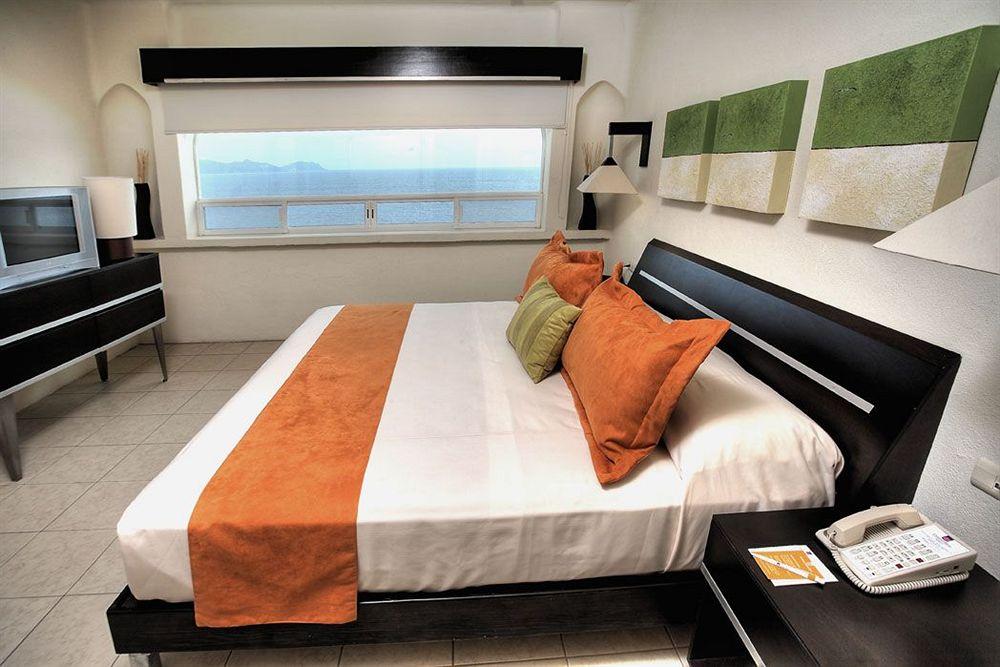 Hotel Camino Real Manzanillo Esterno foto